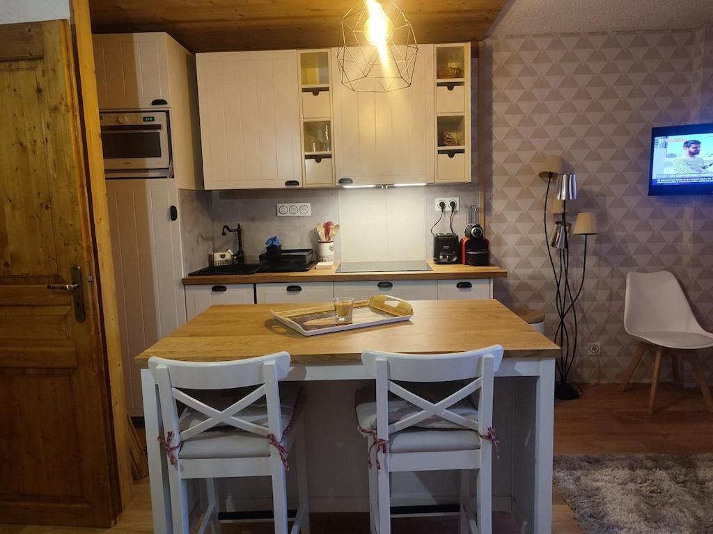 Apartment 4-6 Couchages.pied Des Pistes.residence Montana1 Les Deux Alpes