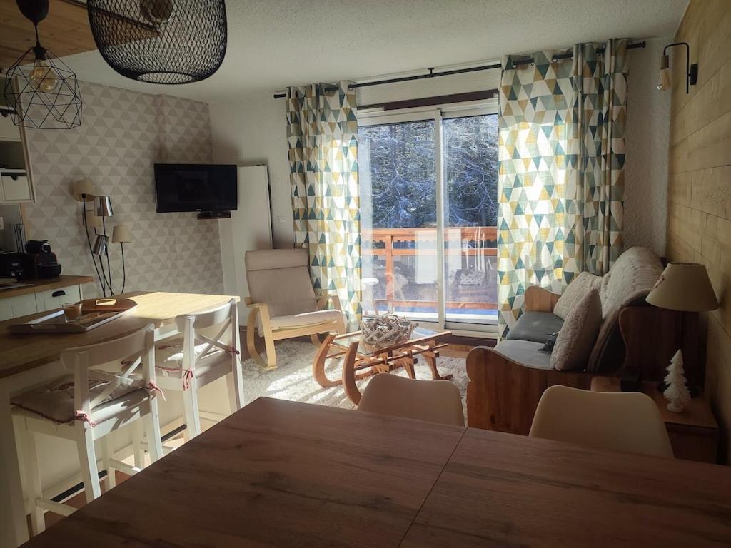 4-6 Couchages.pied Des Pistes.residence Montana1 Les Deux Alpes